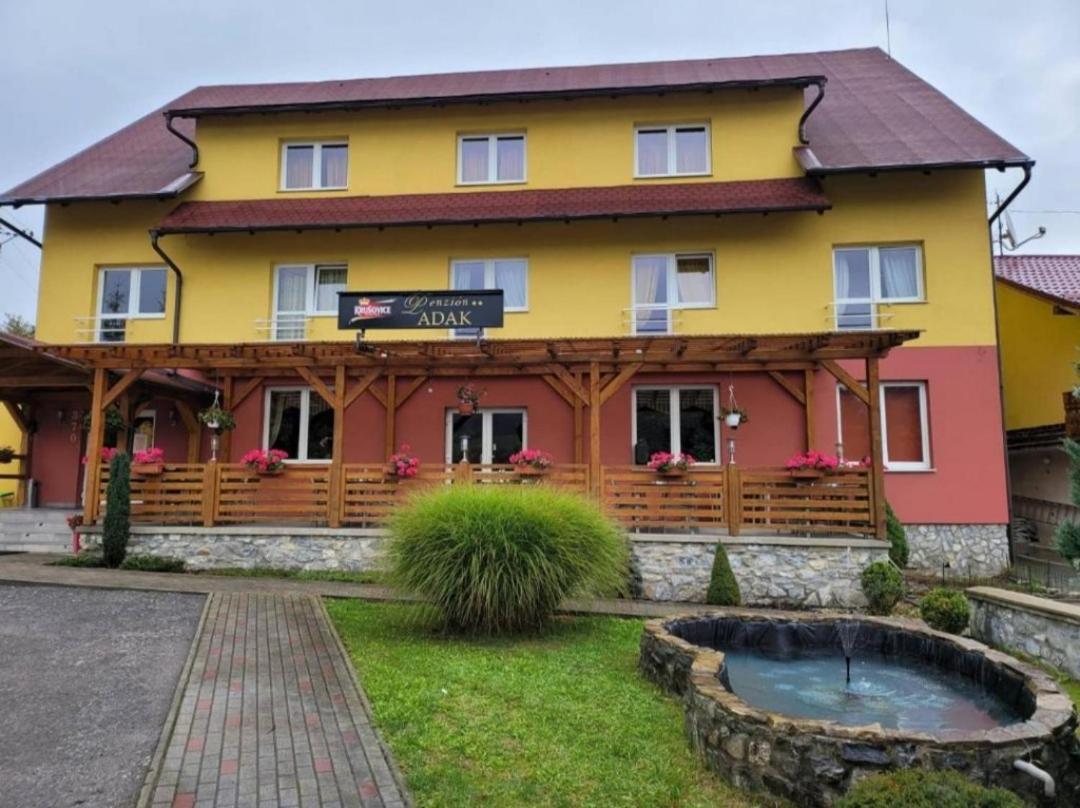 Penzion Adak Parnica Bagian luar foto